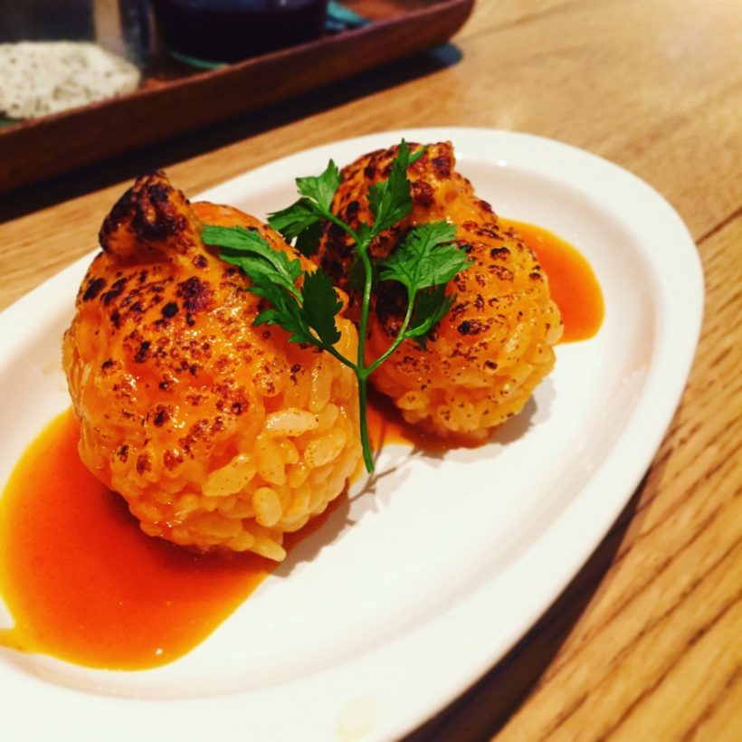 写真はいつぞやのウニ焼きおにぎり